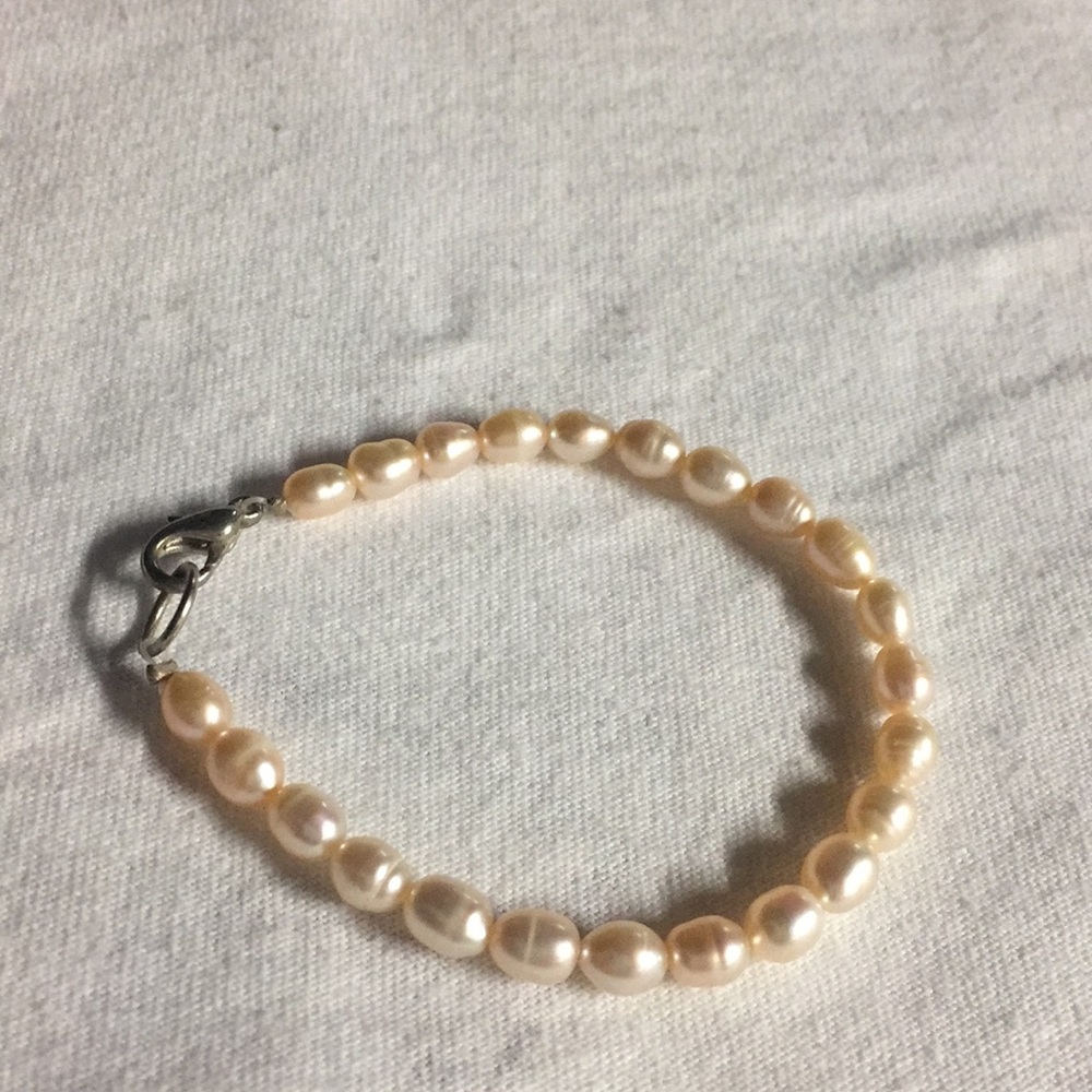 Natural Pearl Bracelet - 7 inch